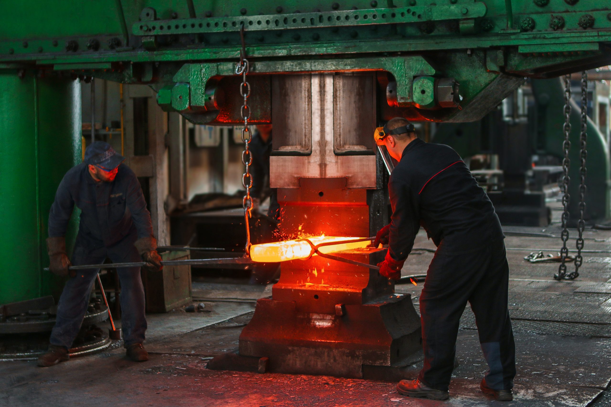 How to Choose Promising Suppliers to Get Hands on Best Steel Supplies?